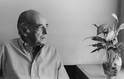 «Without Ever Coming Out», by Carlos Germán Belli